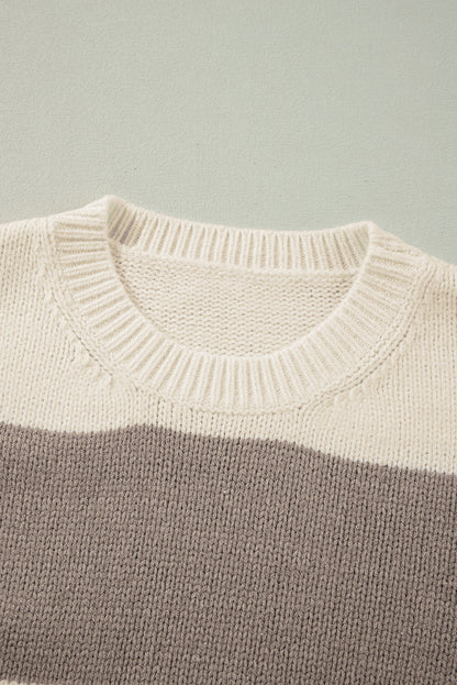 Simply Taupe – Lockerer Pullover mit Farbblockdesign