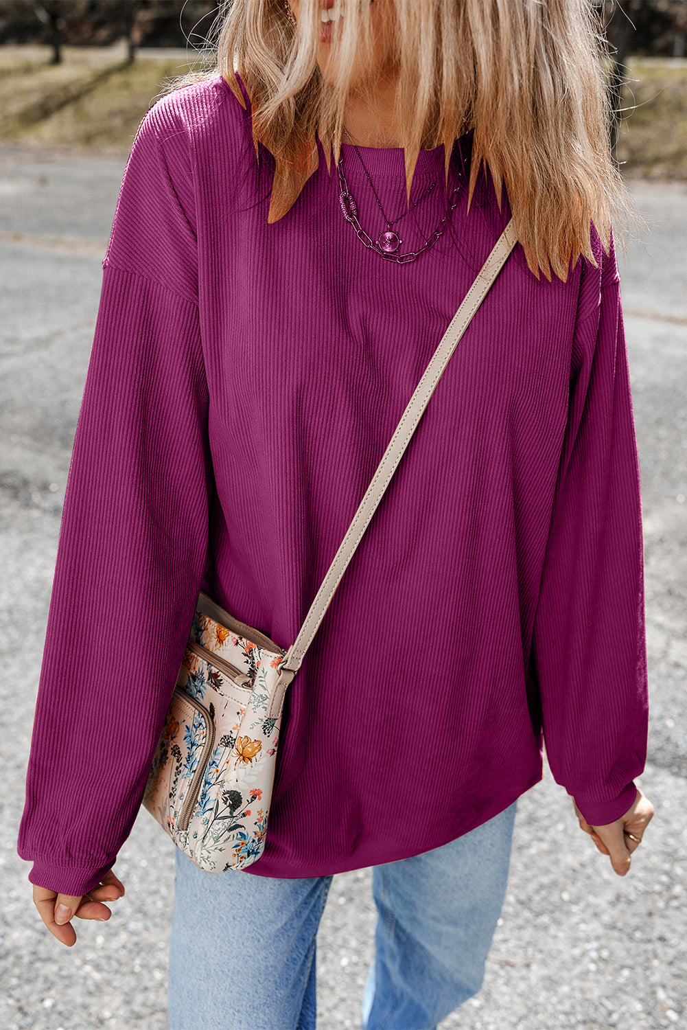 Übergroßes Festival-Sweatshirt aus geripptem Cord in Fuchsia