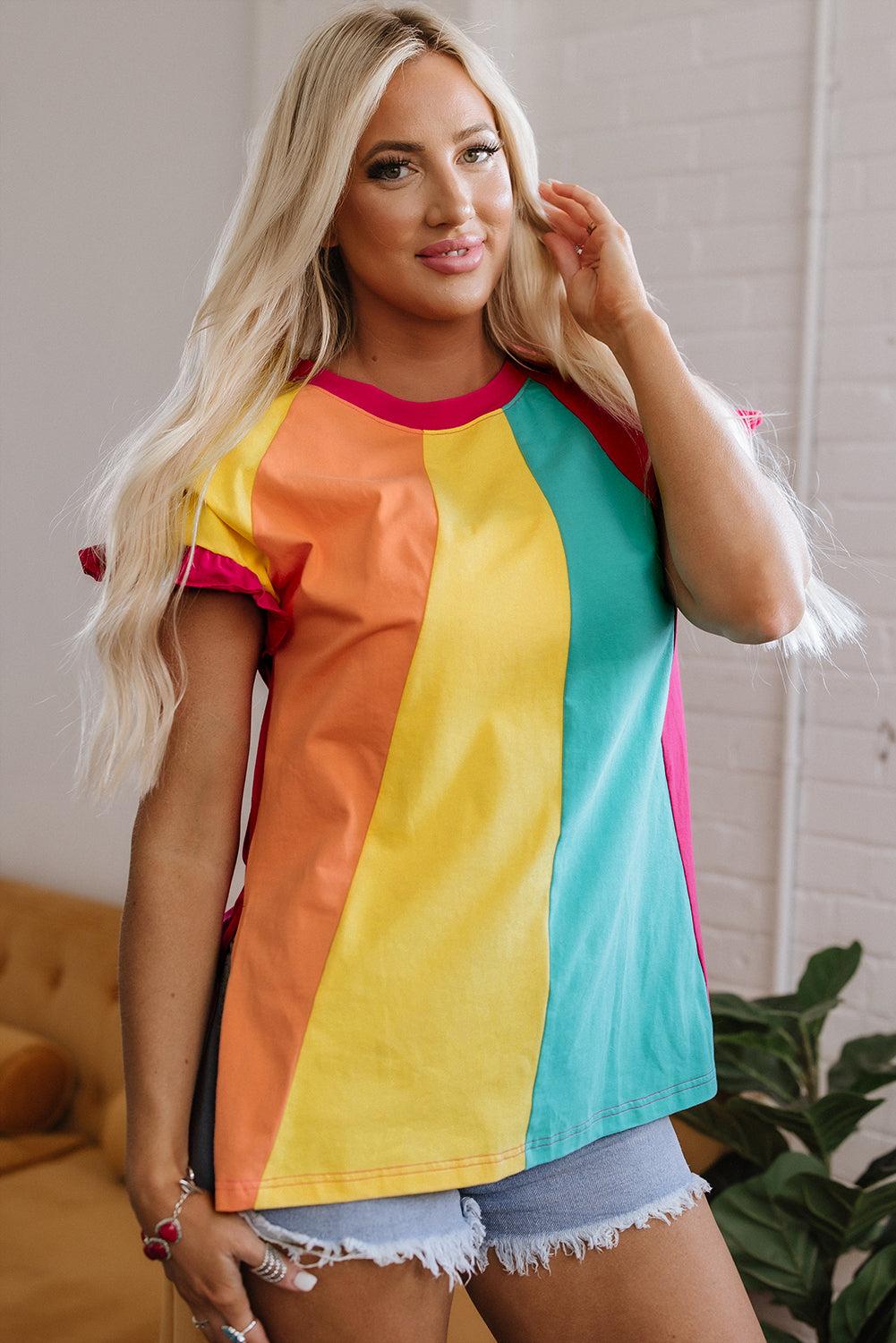 Rosarotes T-Shirt mit Rundhalsausschnitt und lockerer Passform und Farbblock