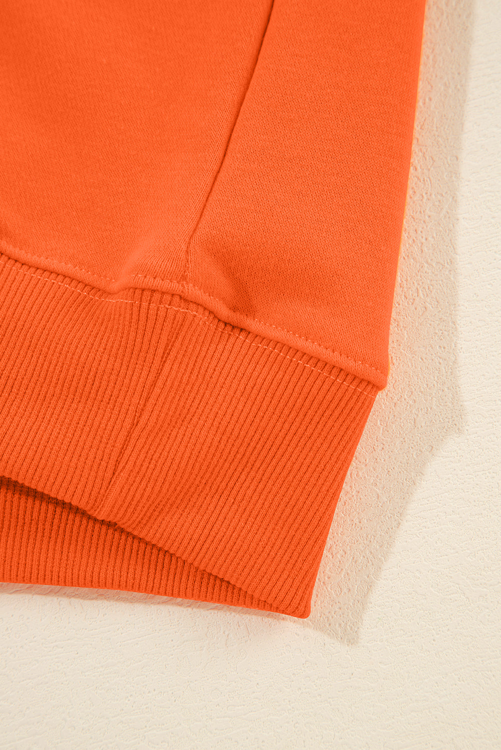 Orangefarbenes, einfarbiges, klassisches Sweatshirt mit Rundhalsausschnitt
