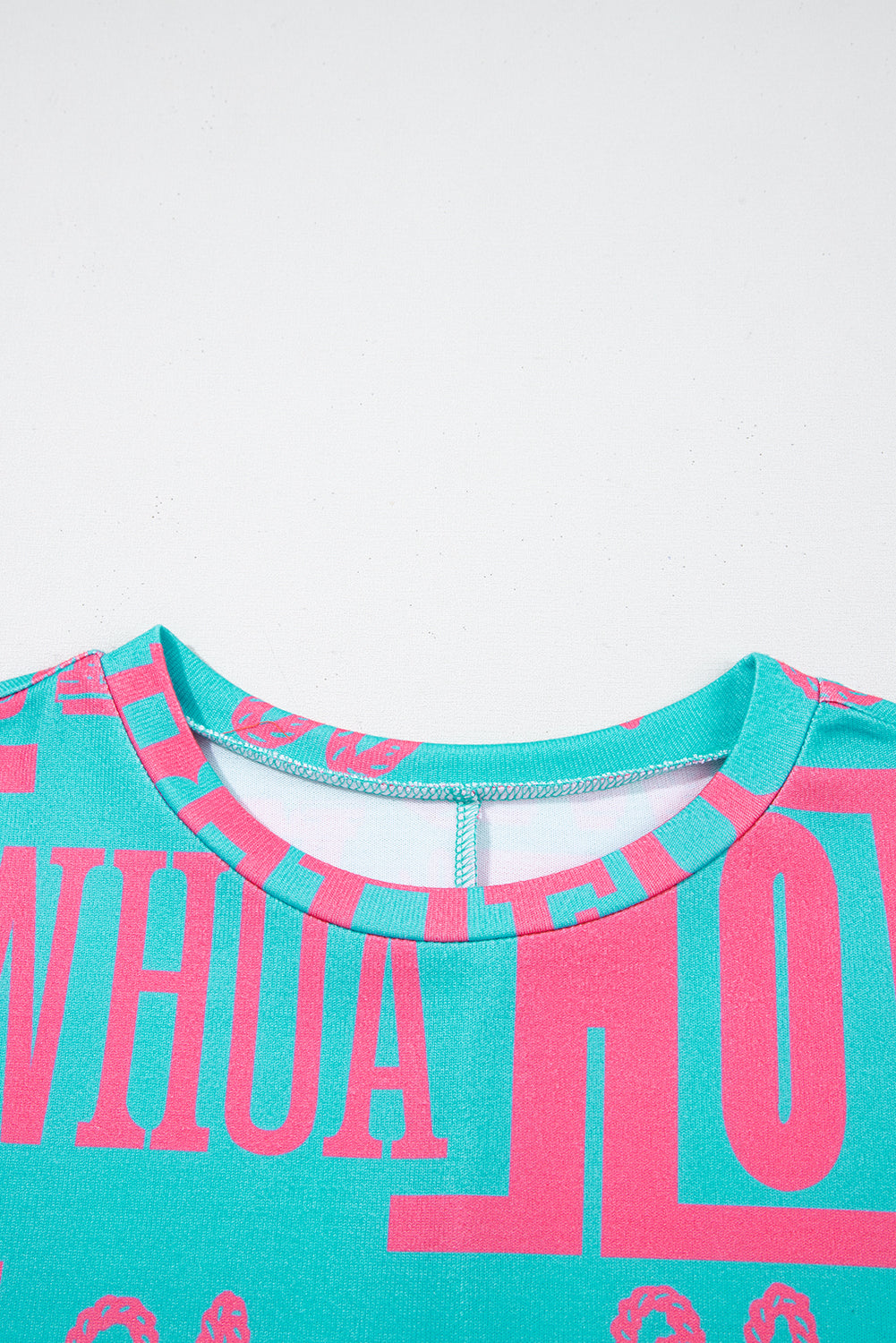 Grünes Howdy Cowboy-T-Shirt mit Buchstaben-Print im Western-Stil