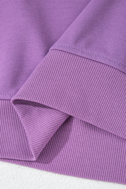 Meadow Mauve – Sweatshirt mit Patchwork-Print und überschnittener Schulterpartie im Colorblock-Stil