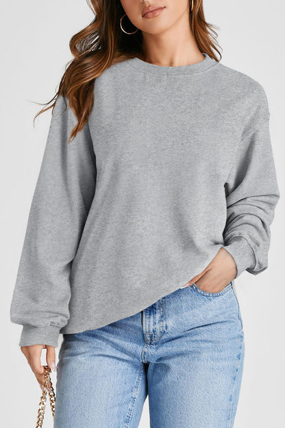 Hellgraues, schlichtes Sweatshirt mit Rundhalsausschnitt und überschnittener Schulter