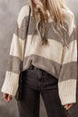 Simply Taupe – Lockerer Pullover mit Farbblockdesign