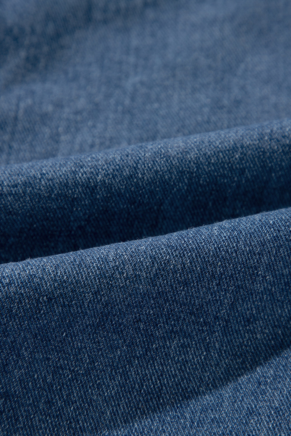 Segelblaue Jeansjacke mit Seitentaschen und Reverskragen