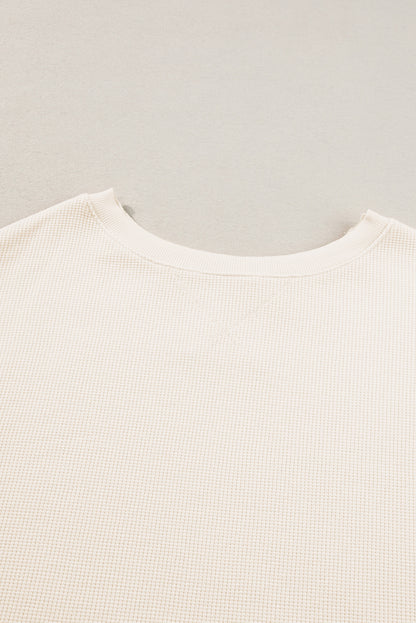Weißes Oversize-Sweatshirt mit Waffelstrick und Bischofsärmeln