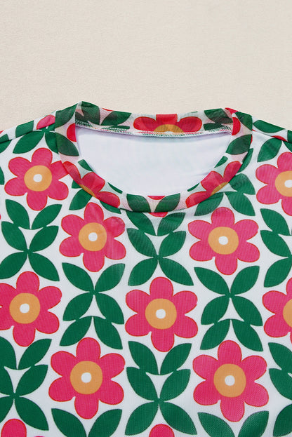 Feurig rotes T-Shirt mit Rundhalsausschnitt und Retro-Blumendruck