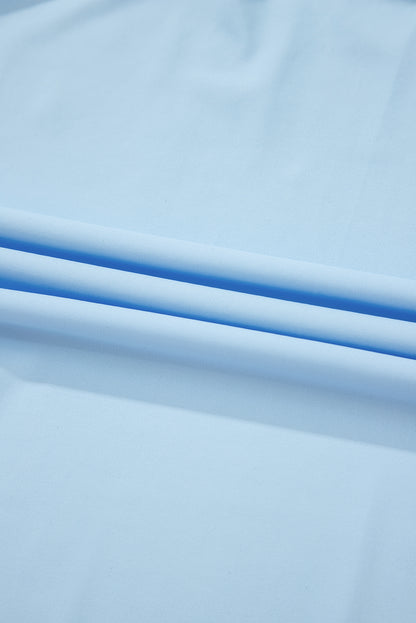 Himmelblauer Tennis-Skort mit Kordelzug und hoher Taille