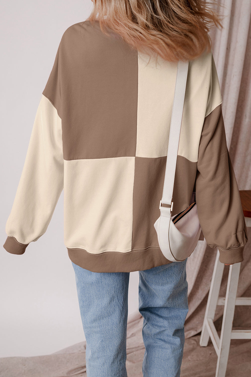 Parchment – Henley-Sweatshirt mit Farbblockdesign und hohem Bund in Übergröße