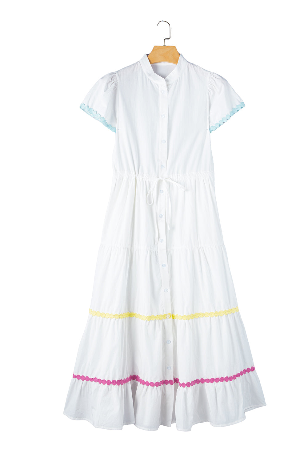 Weißes, kurzärmliges, langes Kleid mit Farbblock-Zickzack-Besatz und Kordelzug in der Taille