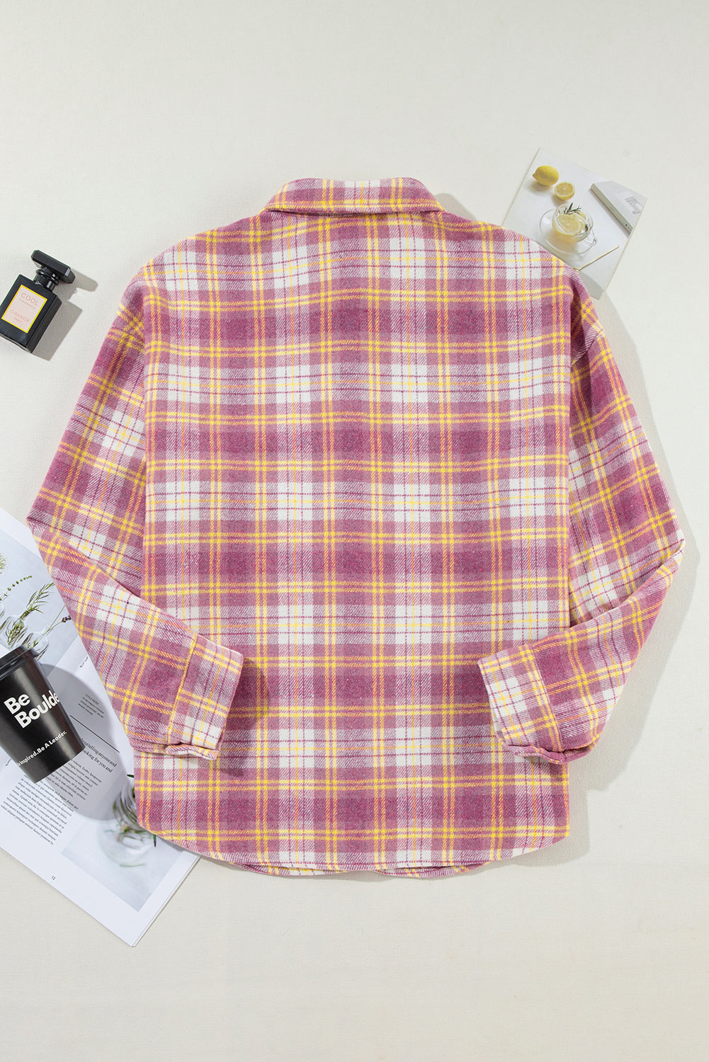 Rosa, langärmlige Hemdjacke mit Brusttasche und Karomuster