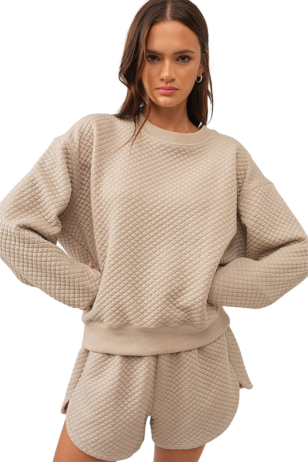 Parchment – Einfarbiges, gestepptes Langarm-Top und Shorts-Set
