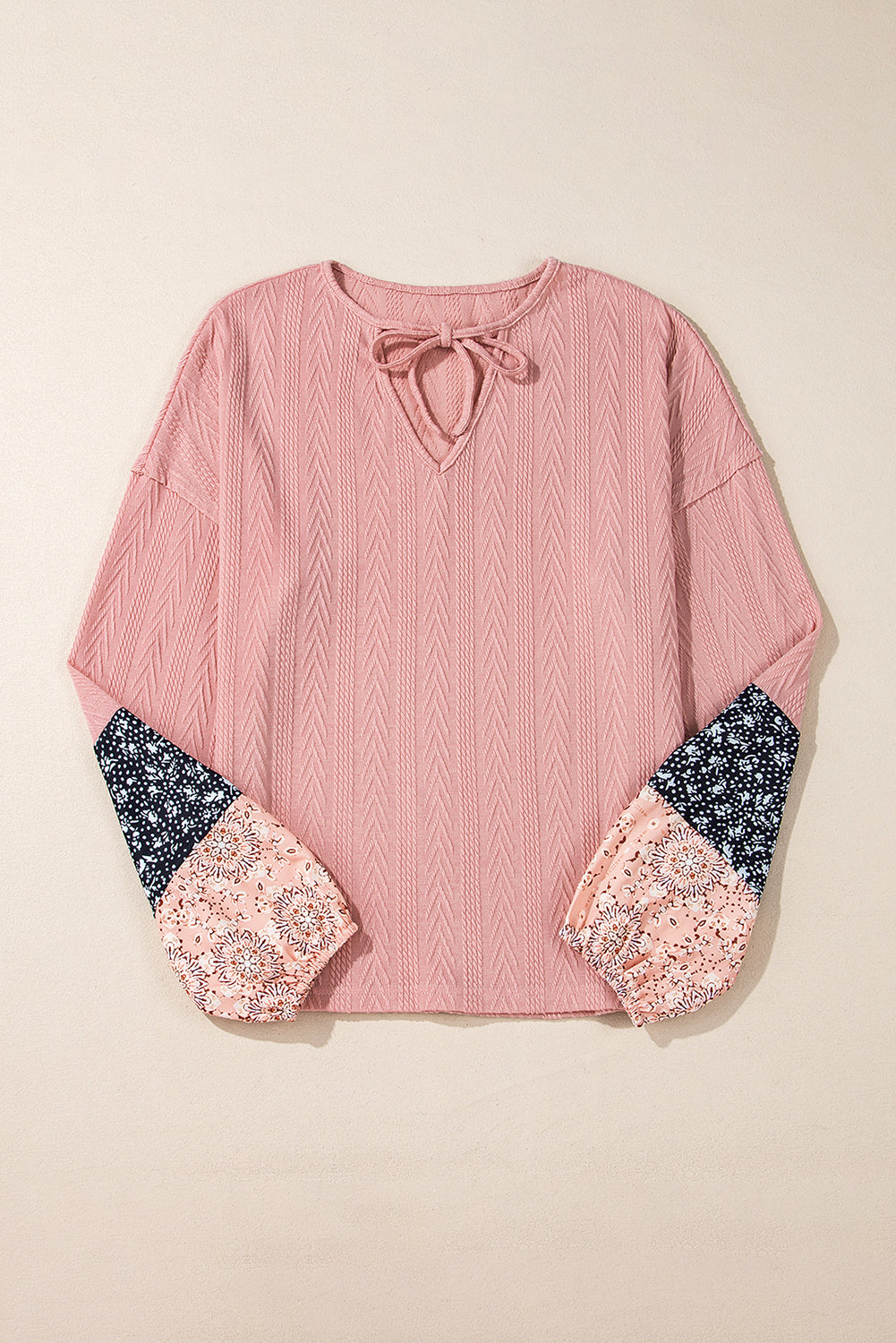 Altrosa Bluse mit V-Ausschnitt und floralem Patchwork-Muster und Kordelzug