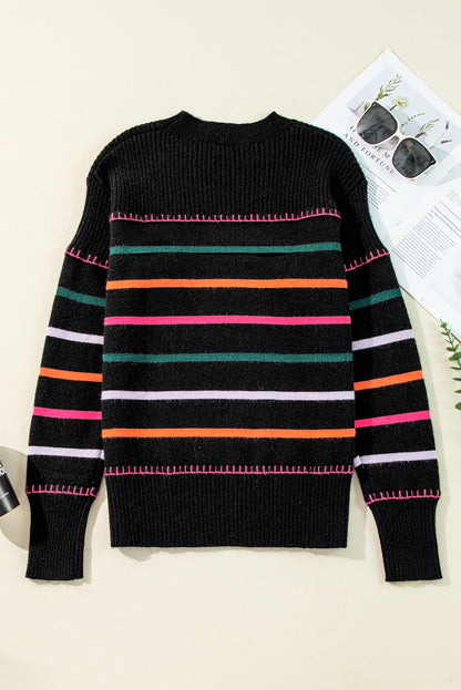 Schwarzer Pullover mit bunten Streifen und Rippenbesatz