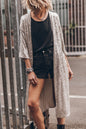Aprikosenfarbener Kimono mit Pailletten und 3/4-Ärmeln und offener Vorderseite