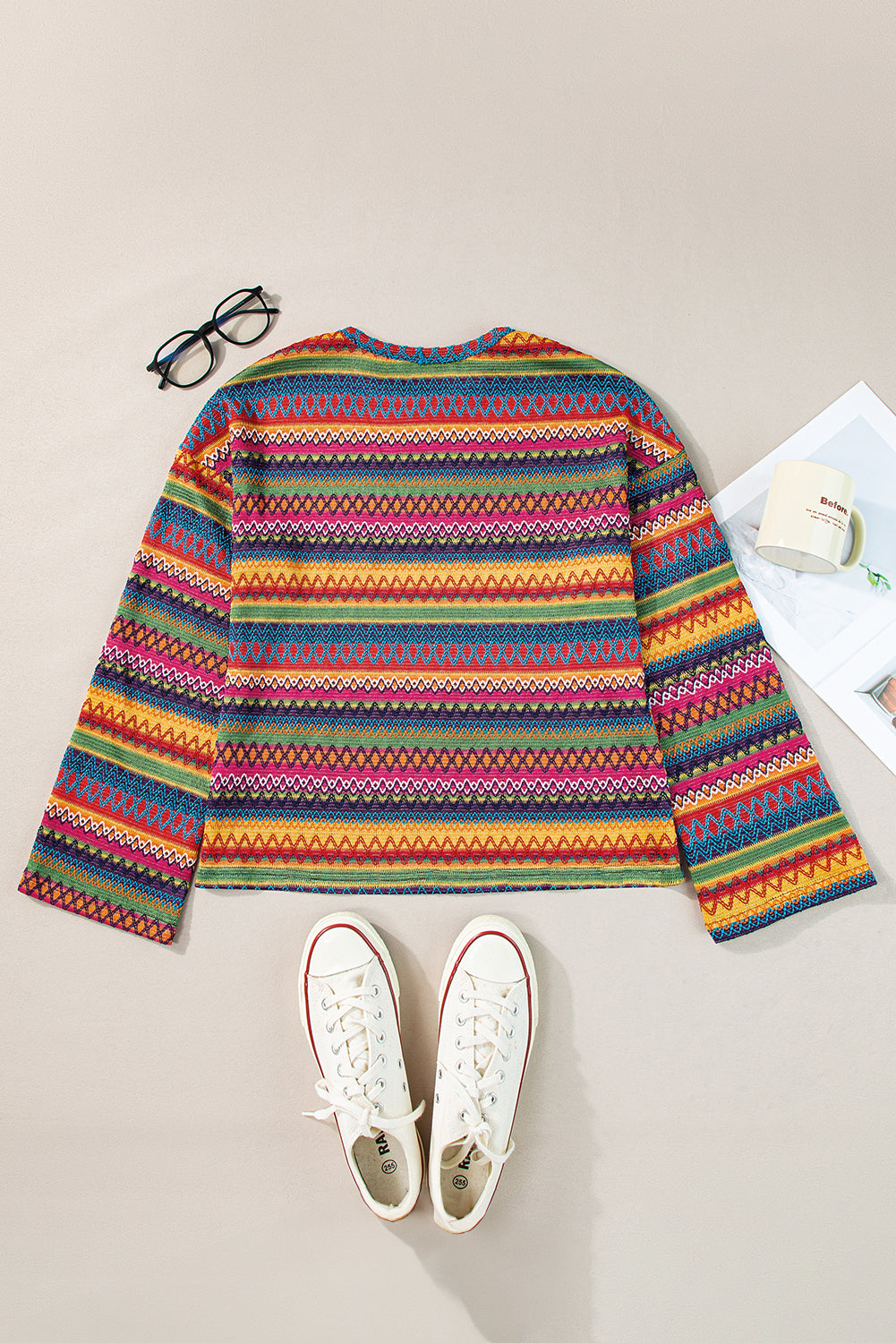 Rosarotes, mehrfarbiges, langärmliges Jacquard-T-Shirt mit geometrischem Muster