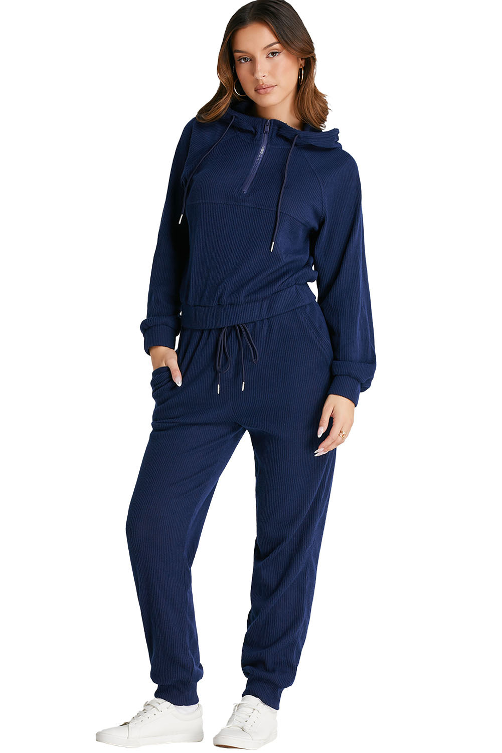 Marineblaues Set aus kurzem Hoodie und Jogginghose mit Kordelzug