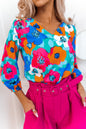 Mehrfarbige Bluse mit Blumenmuster und V-Ausschnitt und 3/4-Ärmeln