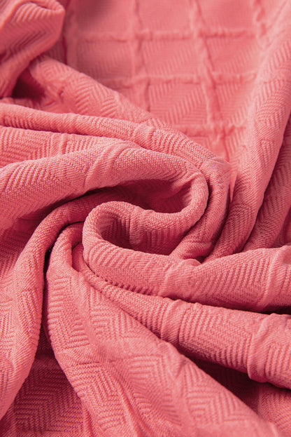 Lässiges kariertes T-Shirt mit Struktur und Shorts mit Kordelzug