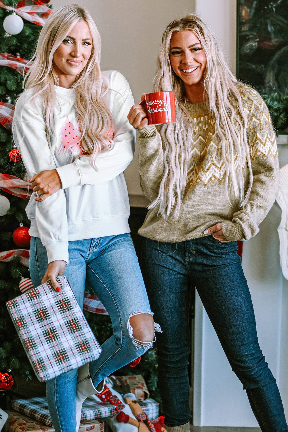 Weißes Sweatshirt mit Weihnachtsbaum-Punkte-Print