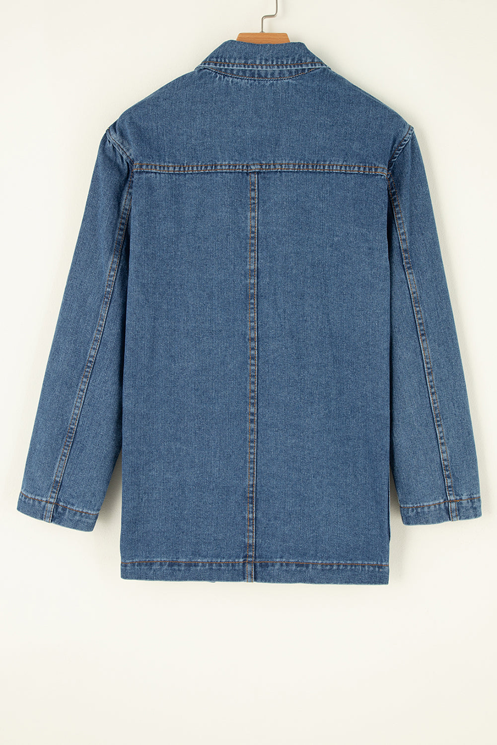 Segelblaue Jeansjacke mit Seitentaschen und Reverskragen
