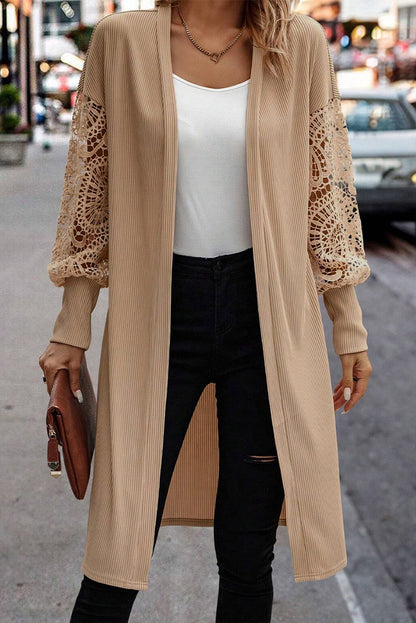 Pergament-Spitzen-Patchwork-Strickjacke mit Rippenmuster und offener Vorderseite
