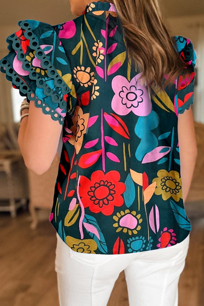 Grüne Sommerbluse mit Rüschenärmeln und Blumenmuster