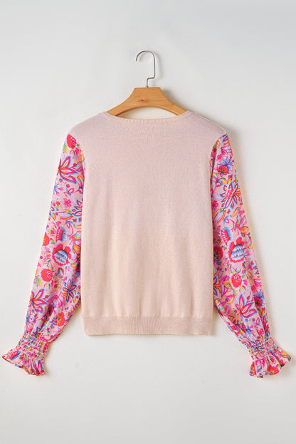 Haferflockenfarbenes Strickoberteil mit Patchwork-Blumenmuster und gesmokten Laternenärmeln