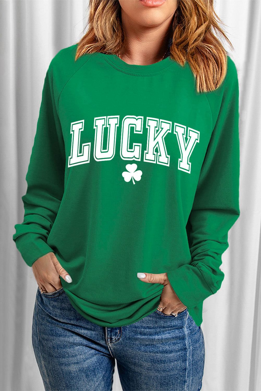 Grünes Sweatshirt mit Raglanärmeln und Glücksklee-Print von St. Patrick's Day