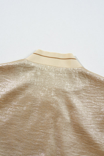 Hellkhakifarbene Baseballjacke mit Reißverschluss in Metallic-Optik
