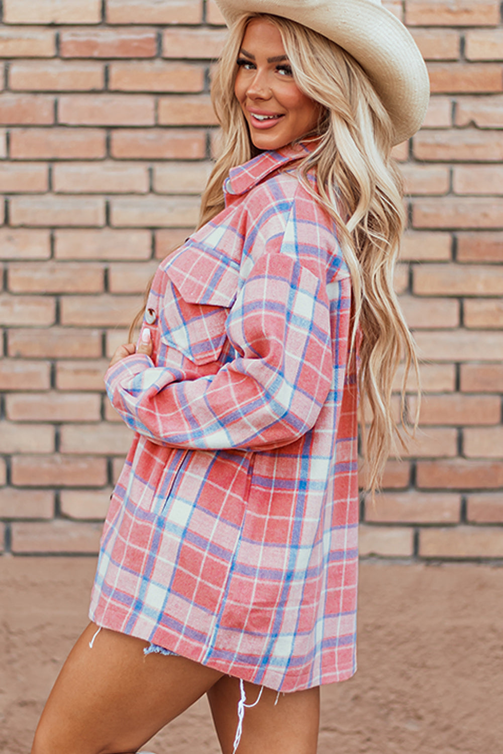 Rosa karierte Hemdjacke mit Pattentasche und Knopfleiste