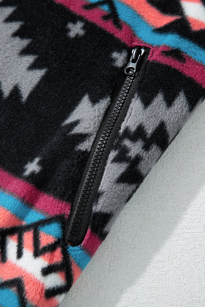 Schwarze Jacke mit Reißverschlusskragen und Aztekenmuster