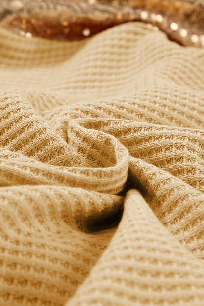 Aprikosenfarbenes, rückenfreies Waffelstrick-Top mit Pailletten und Patchwork-Ärmeln