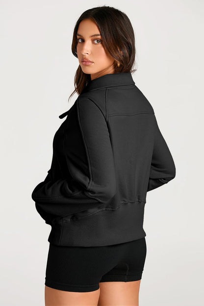 Schwarzes Sweatshirt mit Viertelreißverschluss, Stehkragen und Kängurutasche