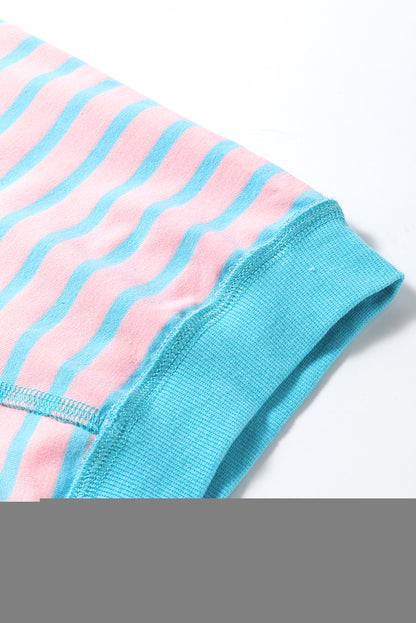 Rosa gestreiftes Oversize-T-Shirt mit Kontrastbesatz und sichtbaren Nähten, High Low