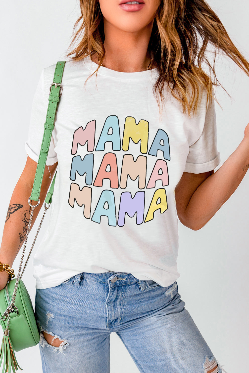 Weißes, lässiges T-Shirt mit Rundhalsausschnitt und MAMA-Slogan-Print