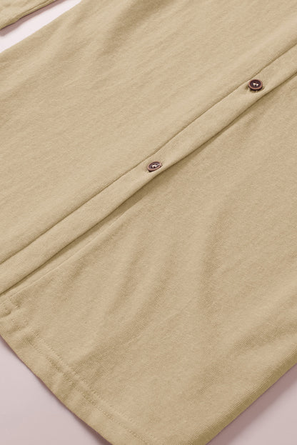 Einfarbige Strickjacke mit offener Vorderseite und Knöpfen