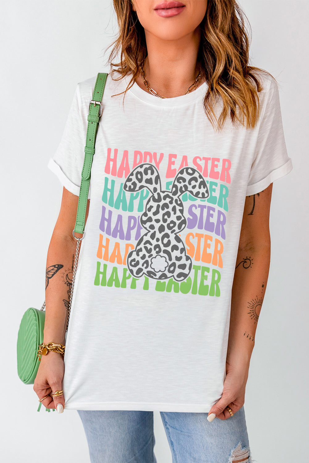 Weißes T-Shirt mit Rundhalsausschnitt und „Happy Easter“-Kaninchen-Print