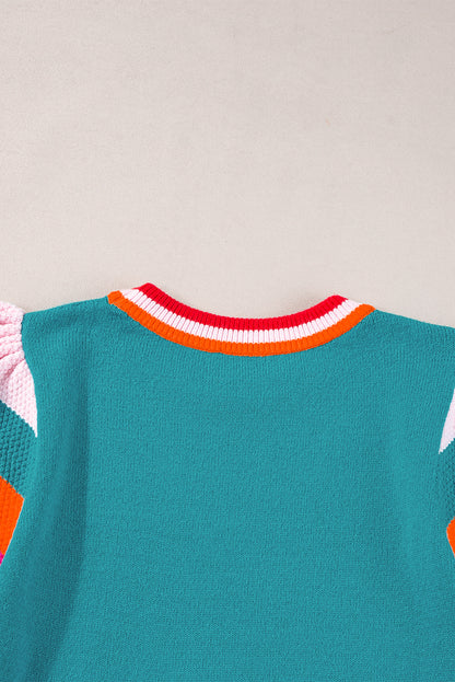 Türkisfarbenes Strickpullover-T-Shirt mit kontrastierenden Flatterärmeln
