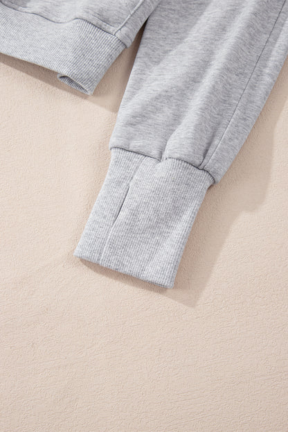 Hellgraues Sweatshirt mit Viertelreißverschluss, Stehkragen und Kängurutasche