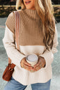 Parchment Pullover mit Zopfmuster, Farbblockdesign und seitlichen Schlitzen sowie hohem Kragen