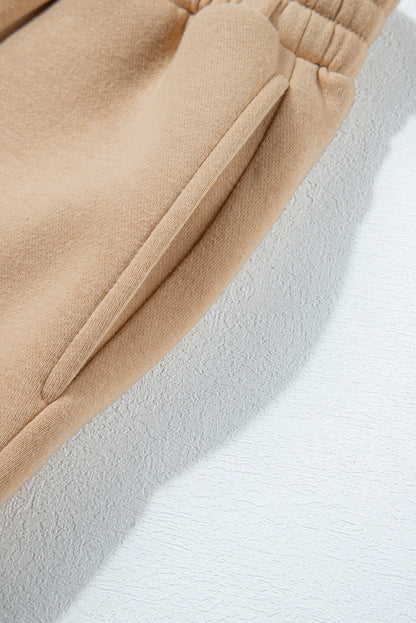 Parchment Solid Set aus Sweatshirt mit halben Knöpfen und Jogginghose mit hoher Taille
