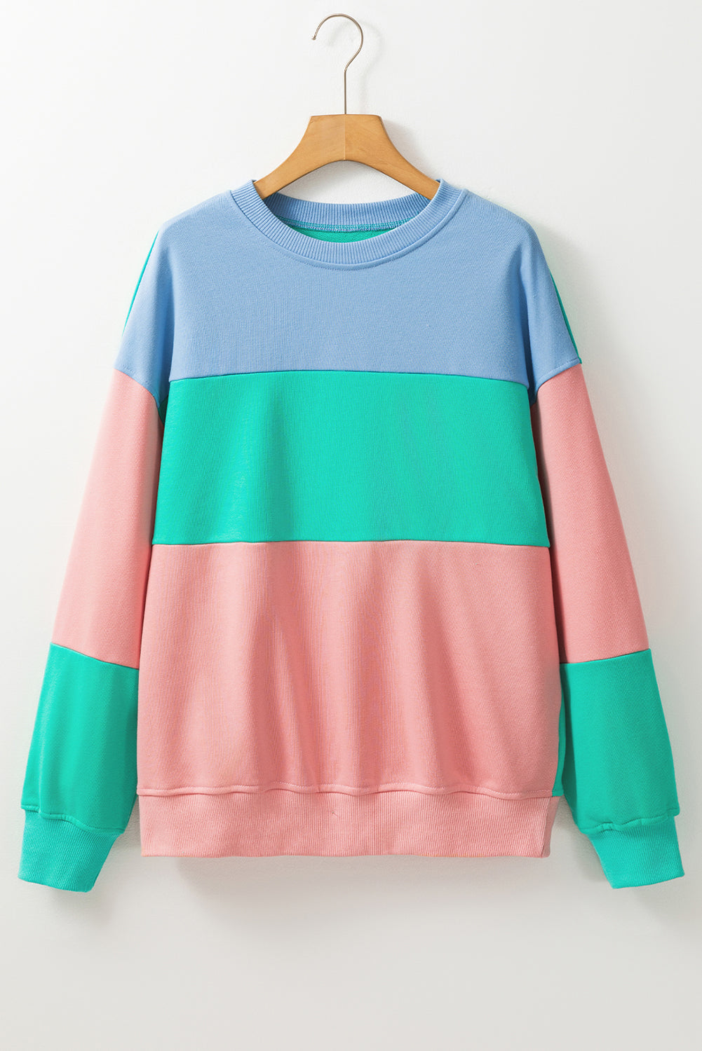 Sweatshirt mit überschnittener Schulter und Patchwork-Muster im Farbblockdesign von Blossom
