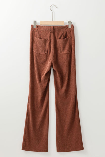 Braune Cordhose mit hoher Taille und eckigen Taschen
