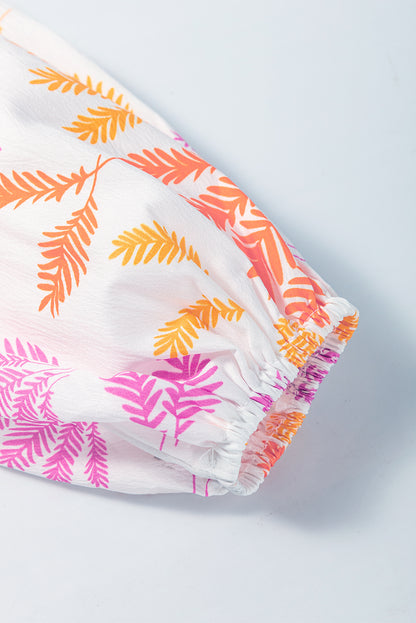 Weißes Top mit Rundhalsausschnitt und Patchwork-Ärmeln im Tropenblatt-Print