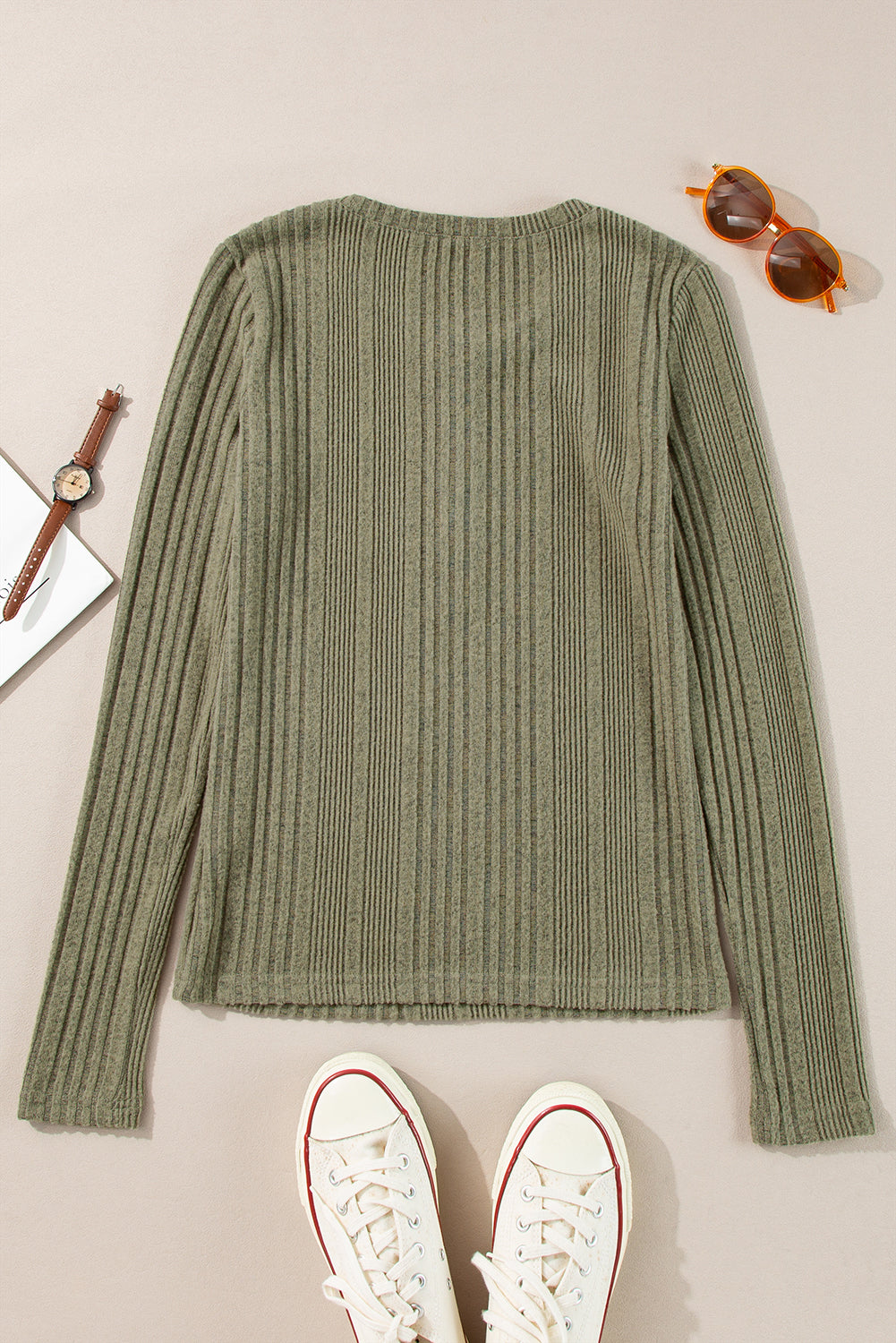 Jungle Green – Slim Fit-Bluse aus Rippstrick mit halber Knopfleiste
