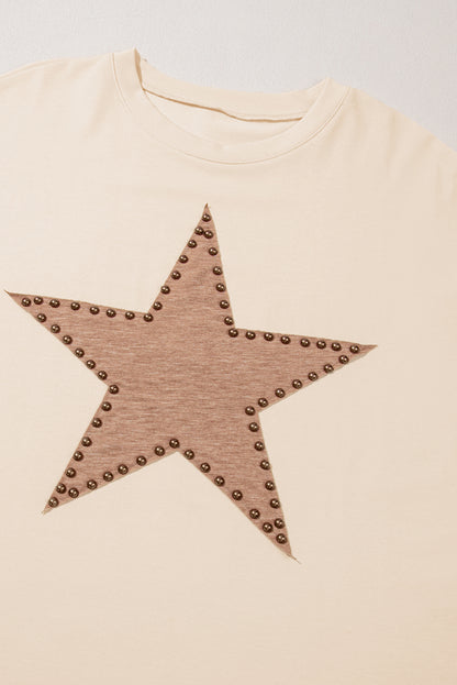 Beiges T-Shirt mit Rundhalsausschnitt und Nieten in Sternform in Übergröße