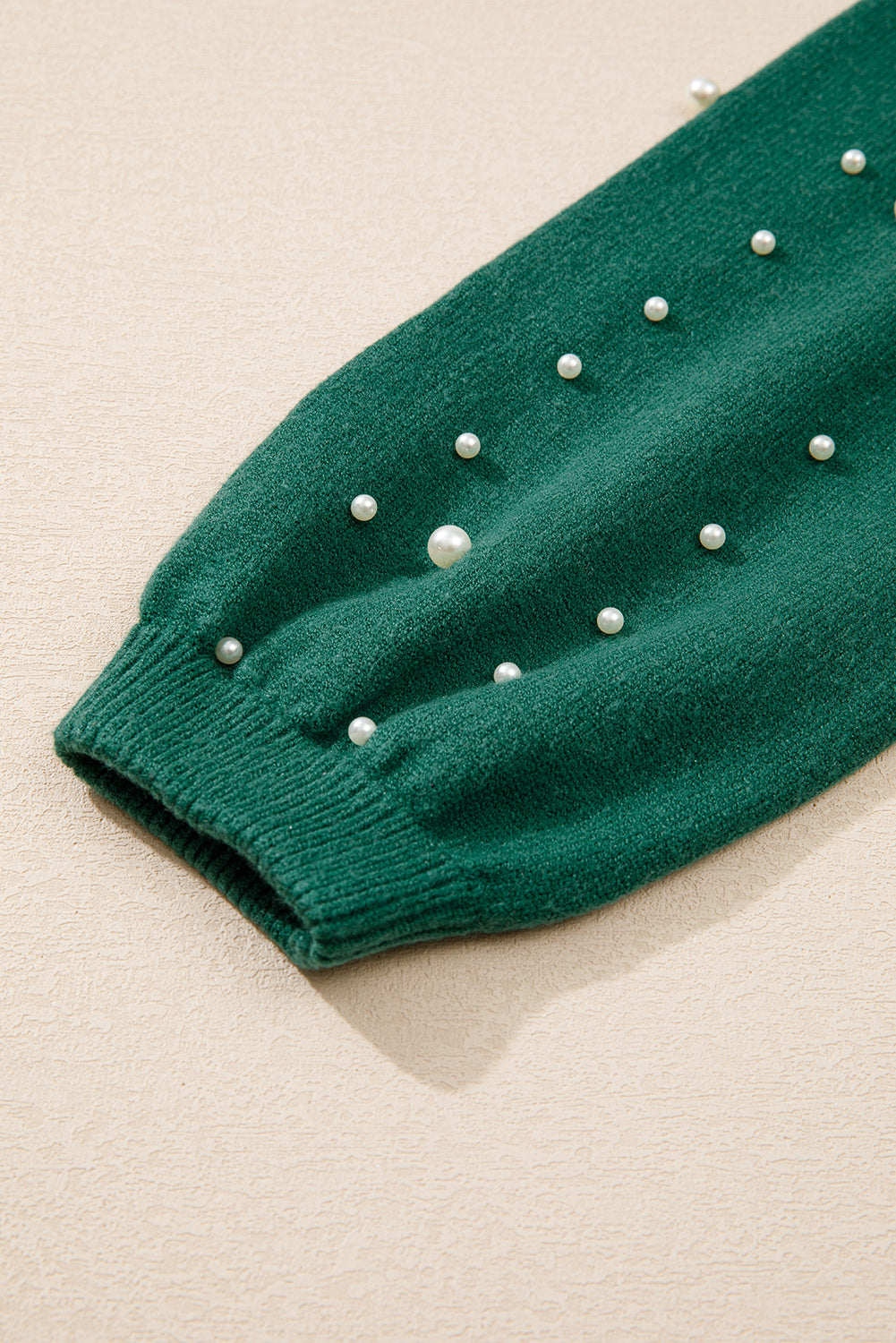 Evergreen Pullover mit Perlen und überschnittener Schulterpartie und Rundhalsausschnitt