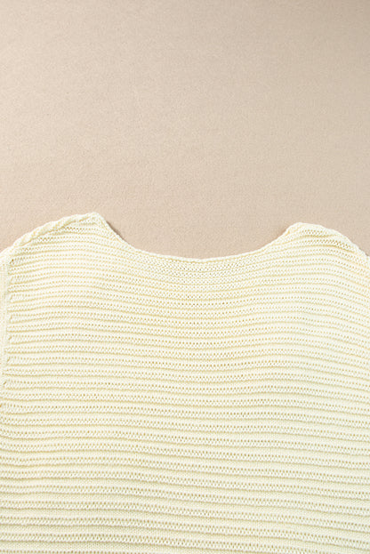 Weißes Stricktop mit Rundhalsausschnitt und Häkelmuster mit Blumenmuster
