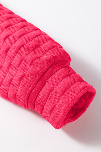Erdbeerrosa kariertes, strukturiertes Pullover-Oberteil und Hose-Set mit Schlitz